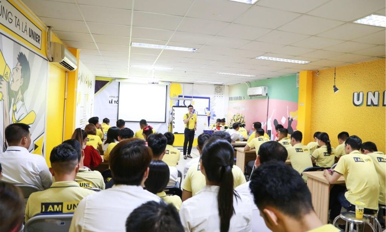 Dao Tao San Unihomes