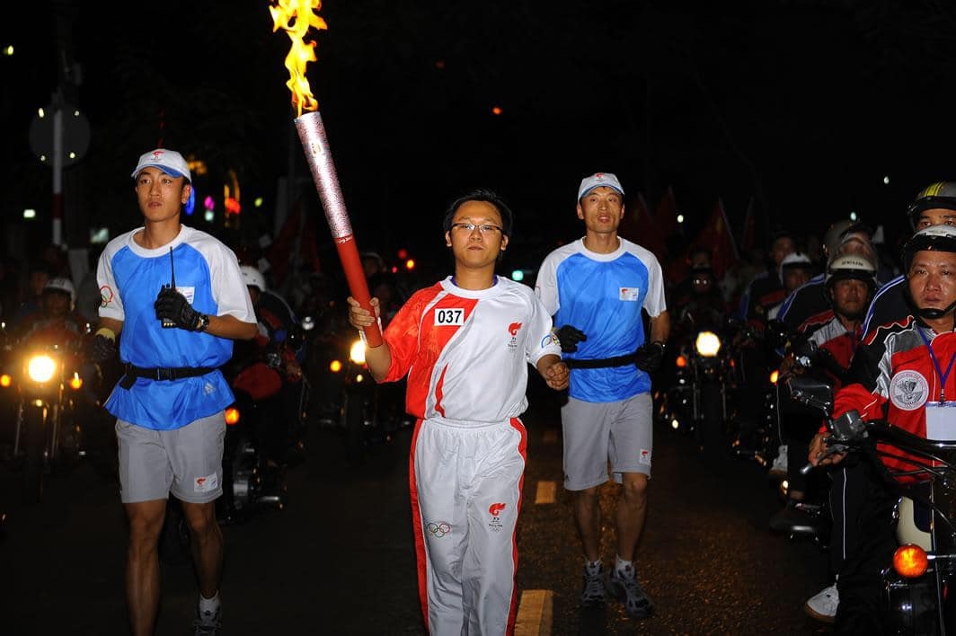 Thay Phat Ruoc Duoc Olympic 2008