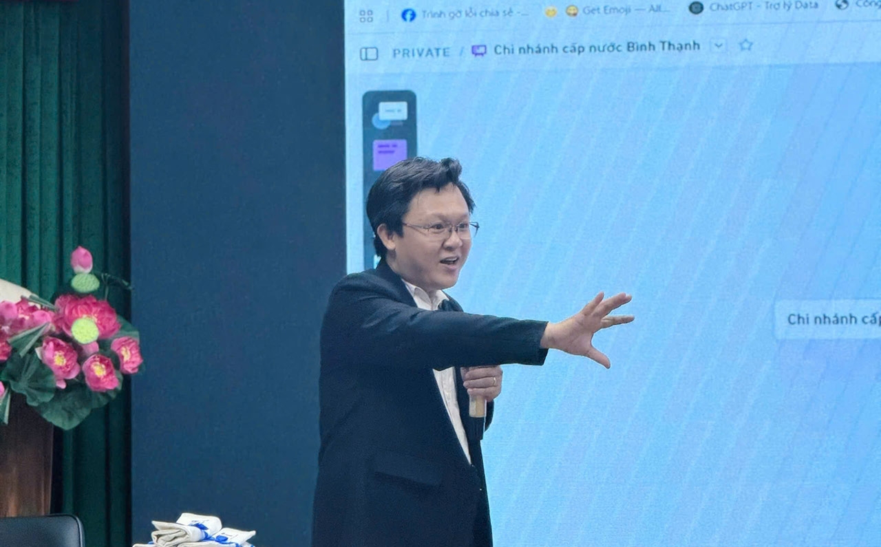 Ai Nuoc Gia Dinh 05