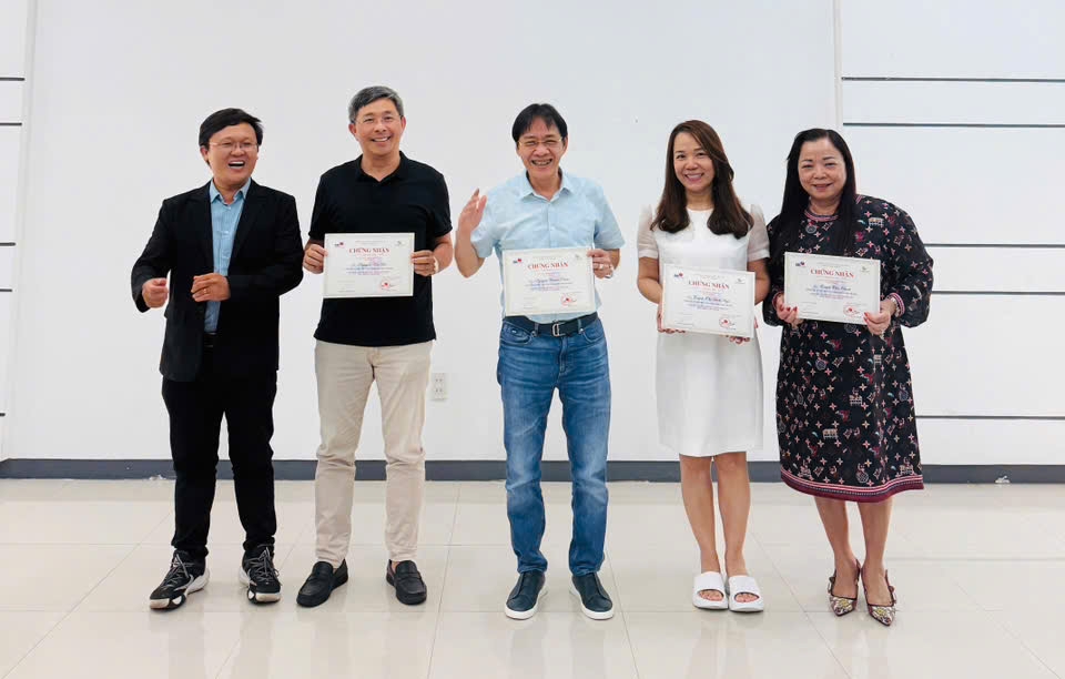 Ai Hai Vuong Group2